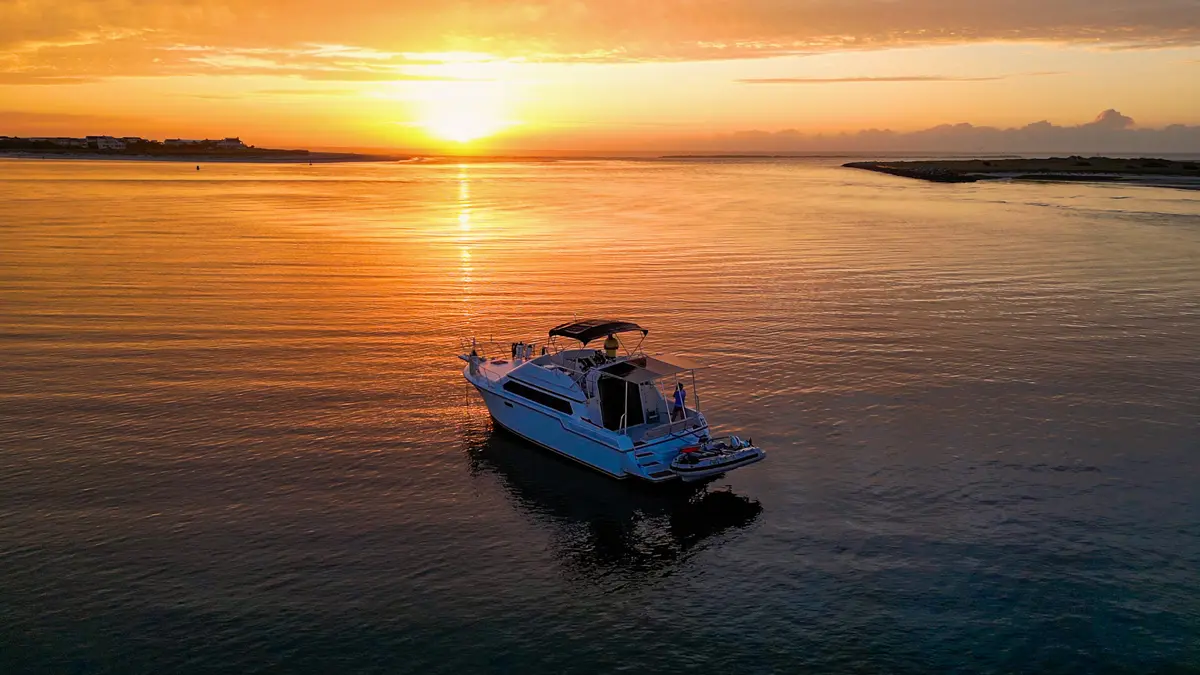 Swamp Puppy anchored at Masonboro Island on the Great Loop